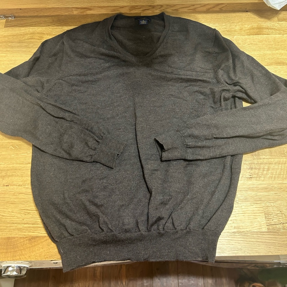 Brooks brothers mens medium pullover sweater